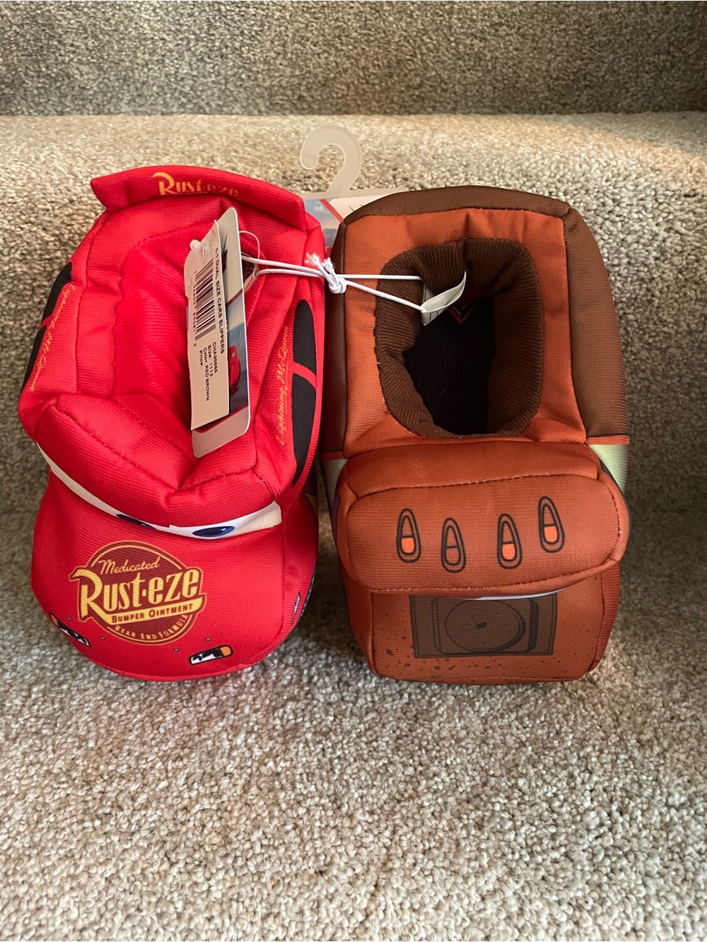 Cars - Rust-eze Lightning McQueen Plush slippers - Red & Brown NWT